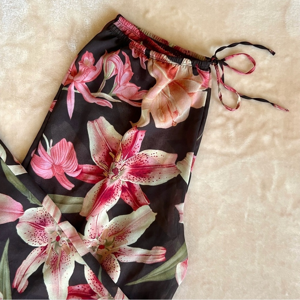 Tommy Bahama Sheer Beach Cover-Up Pants - Picture 2 of 4